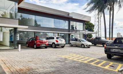 Ponto comercial com 1 sala para alugar na Avenida Castelo Branco, --, Araxá, Londrina por R$ 4.500