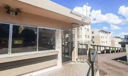 Apartamento com 2 quartos para alugar na Rua Mário Oncken, --, Jardim das Américas, Londrina por R$ 900