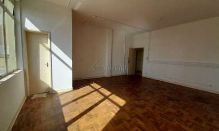 Sala comercial com 1 sala para alugar na Rua Senador Souza Naves, --, Centro, Londrina por R$ 1.000
