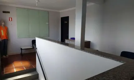 Prédio com 14 salas para alugar na Rua Guaiuvira, --, Leonor, Londrina por R$ 7.000