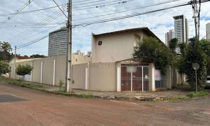Casa com 4 quartos para alugar na Rua Cayena, --, Guanabara, Londrina por R$ 20.000