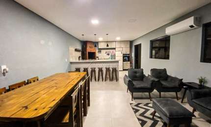 Casa com 4 quartos para alugar na Avenida Alziro Zarur, --, San Conrado, Londrina por R$ 5.200
