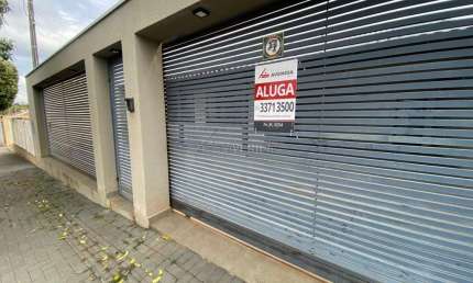 Casa com 3 quartos para alugar na Ciro Sperandio, --, Cafezal, Londrina por R$ 3.500