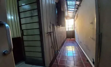 Casa com 2 quartos para alugar na ipê, --, jardim tabapuã, londrina por r$ 1.400