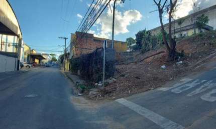 Terreno à venda na (Simples) Rua Leiria, 150, São Francisco, Belo Horizonte
