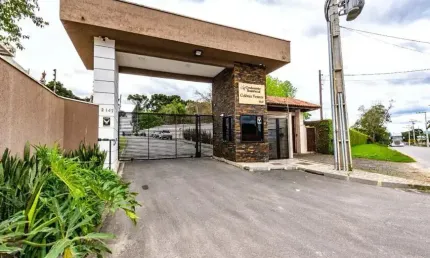 Lote 19 disponível para venda no condomínio Colônia Veneza.