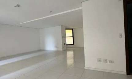 Sala Comercial para locação com 64m² no Centro de Curitiba/PR