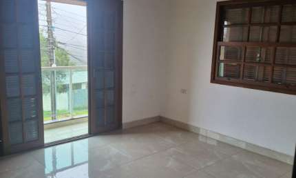 Casa com 1 quarto para alugar na Rua Emílio de Menezes, 176, Atuba, Colombo