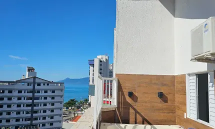 Cobertura dúplex na praia da Martin de Sá em Caraguatatuba