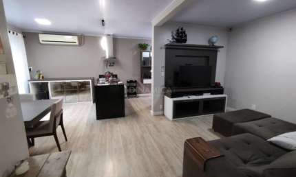 Casa com 3 quartos à venda na Rua Paraguay, 275, Ponta Aguda, Blumenau, 354 m2 por R$ 1.250.000