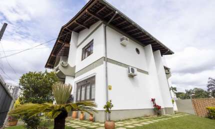 Casa com 7 quartos à venda na Rua Assunção, 149, Ponta Aguda, Blumenau, 422 m2 por R$ 1.500.000