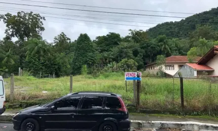 Terreno à venda na Rua Carl Kaun, Velha Central, Blumenau por R$ 900.000