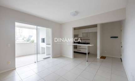 Apartamento com 2 quartos para alugar no Centro, Blumenau , 75 m2 por R$ 3.000