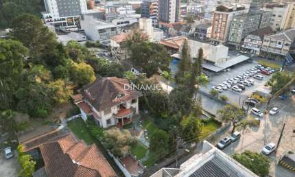 Casa com 5 quartos à venda na Rua Presidente Getúlio Vargas, 211, Centro, Blumenau, 451 m2 por R$ 4.100.000