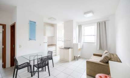 Apartamento com 1 quarto para alugar na Vila Nova, Blumenau , 40 m2 por R$ 1.800