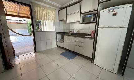 Casa com 2 quartos à venda na Rua Mara Aparecida Freitas, 299, Fidélis, Blumenau, 101 m2 por R$ 420.000