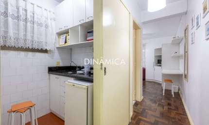 Apartamento com 1 quarto para alugar no Centro, Blumenau , 31 m2 por R$ 1.650