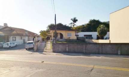 Casa comercial com 1 sala à venda na Rua General Osório, 2934, Água Verde, Blumenau, 203 m2 por R$ 1.500.000