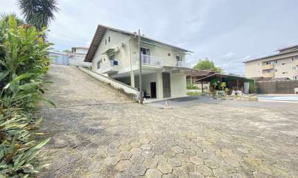 Casa comercial com 2 salas à venda na Rua Londres, 147, Itoupava Norte, Blumenau, 282 m2 por R$ 1.100.000