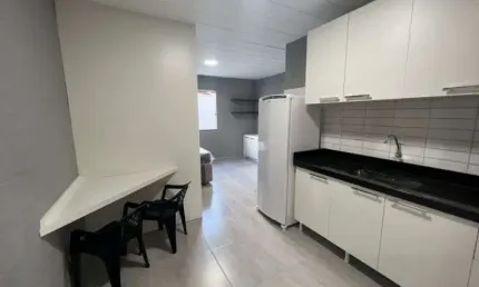 Apartamento com 1 quarto para alugar em Água Verde, Blumenau , 28 m2 por R$ 1.290