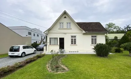 Casa com 4 quartos à venda na emilio talmann, 321, garcia, blumenau, 188 m2 por r$ 1.800.000