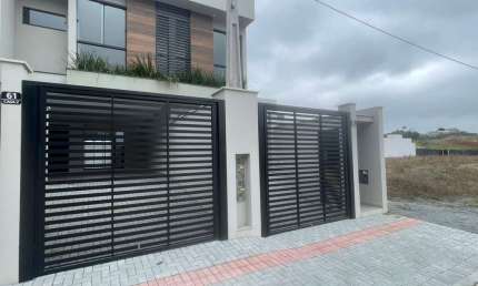 Casa com 2 quartos à venda na Rua Flor de Lotus, S/N, Santa Terezinha, Gaspar, 126 m2 por R$ 550.000