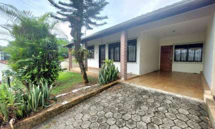 Casa com 3 quartos à venda na Rua Arnoldo Carl, 41, Itoupava Norte, Blumenau, 93 m2 por R$ 500.000