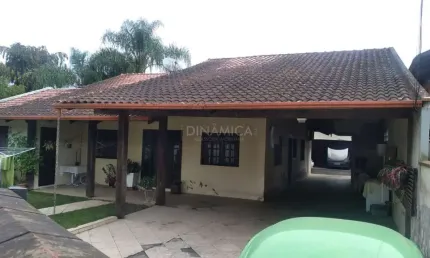 Casa com 3 quartos à venda na Rua Christian Wilhelm Staack, 55, Fidélis, Blumenau, 277 m2 por R$ 720.000