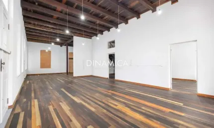 Casa comercial com 4 salas para alugar no Do Salto, Blumenau  por R$ 26.000