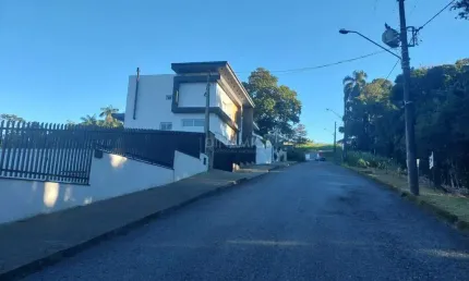 Terreno à venda na Rua Arnoldo Lübke, 09, Velha, Blumenau por R$ 449.000