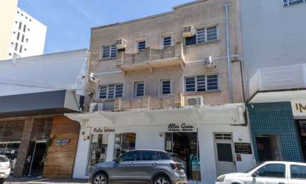 Prédio à venda na Rua Doutor Amadeu da Luz, 30, Centro, Blumenau, 306 m2 por R$ 1.500.000
