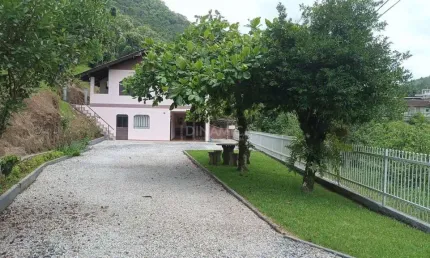 Casa com 3 quartos à venda na Rua João Bianchi, 70, Progresso, Blumenau, 164 m2 por R$ 485.000