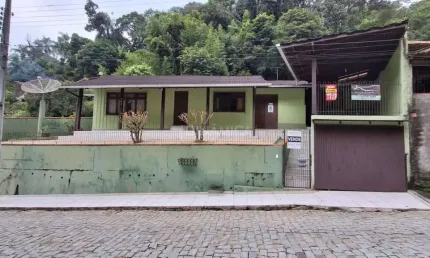 Casa com 2 quartos à venda na Rua União da Vitória, 191, Valparaíso, Blumenau, 191 m2 por R$ 330.000