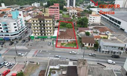 Terreno à venda na Rua Amazonas, 3100, Garcia, Blumenau, 320 m2 por R$ 2.690.000
