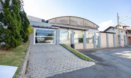Casa comercial com 3 salas à venda na Rua Andrino Fermino Serpa, 183, Vorstadt, Blumenau, 233 m2 por R$ 1.490.000