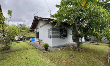 Casa com 3 quartos à venda na Rua Ricardo Althoff, 350, Passo Manso, Blumenau, 158 m2 por R$ 660.000