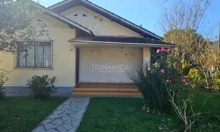 Casa com 4 quartos à venda na Rua Emílio Tallmann, 196, Valparaíso, Blumenau, 183 m2 por R$ 650.000