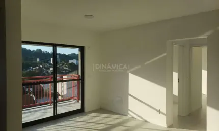 Apartamento com 2 quartos para alugar no Velha, Blumenau , 72 m2 por R$ 2.000