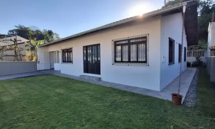 Casa com 3 quartos à venda na Rua Benjamin Constante Margarida, 96, Água Verde, Blumenau, 141 m2 por R$ 720.000