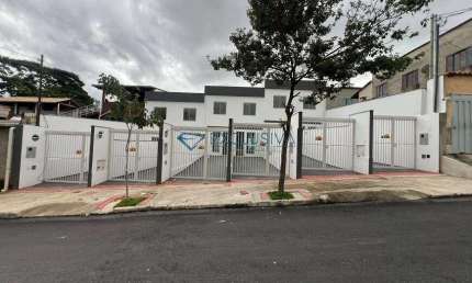Casa para Venda em Belo Horizonte, Mantiqueira, 2 dormitórios, 2 suítes, 3 banheiros, 2 vagas