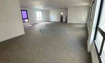 Salão Comercial para Venda em Belo Horizonte, Lourdes, 3 banheiros, 2 vagas
