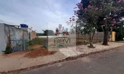 Terreno, Dois Córregos, com 1.411,48 m². Oportunidade única!
