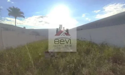 Terreno excelente topologia com 550m² no bairro Chácara Nazaré