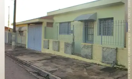 Casa para Venda em São João da Boa Vista, Jardim São Jorge, 4 dormitórios, 2 banheiros, 2 vagas