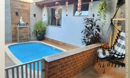 Casa para Venda em São João da Boa Vista, Jardim das Tulipas, 2 dormitórios, 2 banheiros, 2 vagas
