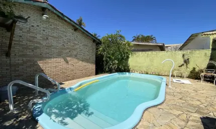 Casa para Venda em Caraguatatuba, Jardim Nomar, 2 dormitórios, 3 banheiros, 2 vagas