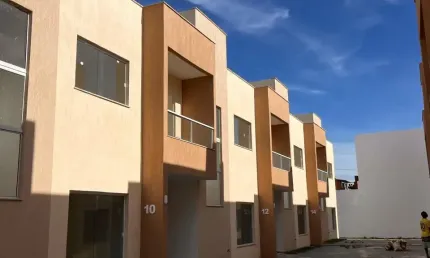 Casa em condomínio fechado com 3 quartos à venda no Ipitanga, Lauro de Freitas 