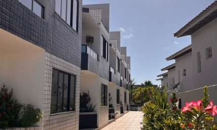 Casa em condomínio fechado com 4 quartos à venda na Praia do Flamengo, Salvador 