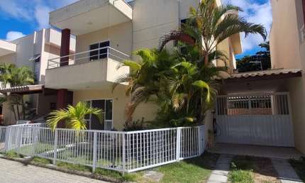 Casa em condomínio fechado com 4 quartos à venda no Buraquinho, Lauro de Freitas 