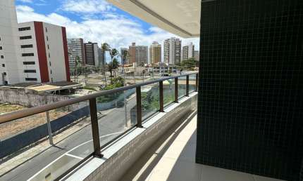 Apartamento à venda na Rua Anquises Reis, Armação, Salvador